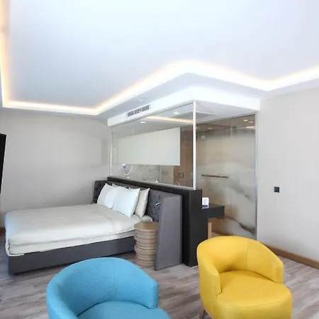 Eskiceshme Marina (adults Only) Отель Бодрум