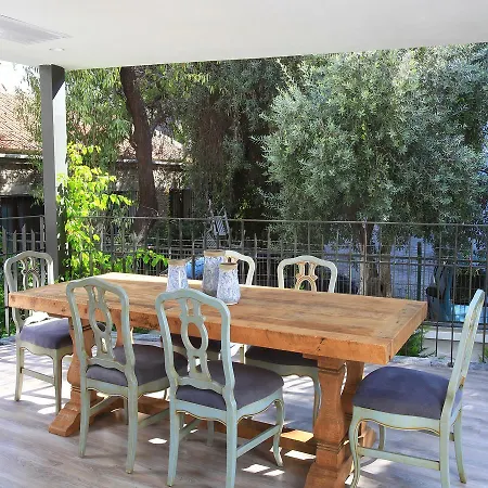 Hotel Eskiceshme Marina (adults Only) 2*