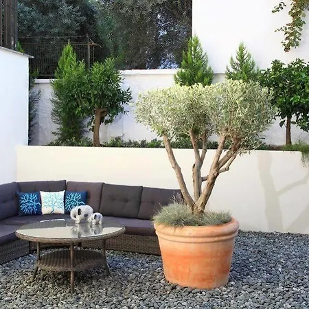 Hotel Eskiceshme Marina (adults Only) 2*