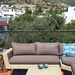 Hotel Eskiceshme Marina (adults Only) 2*