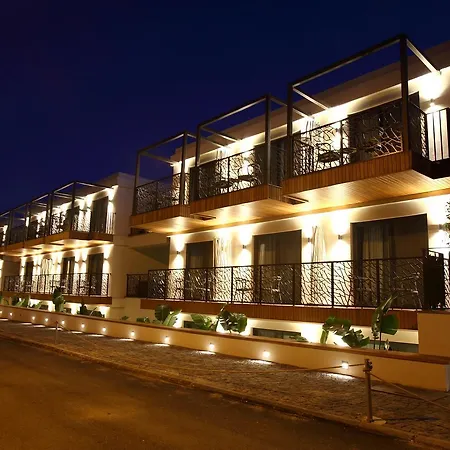 Отель Eskiceshme Marina (adults Only)