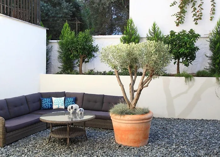 Отель Eskiceshme Marina (adults Only) 2*