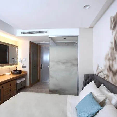 Eskiceshme Marina (adults Only) Hotell 2*