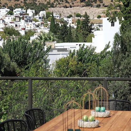 فندق Eskiceshme Marina (adults Only) 2*